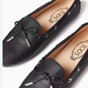 Tod's Black Gommino Leather Driving Loafers